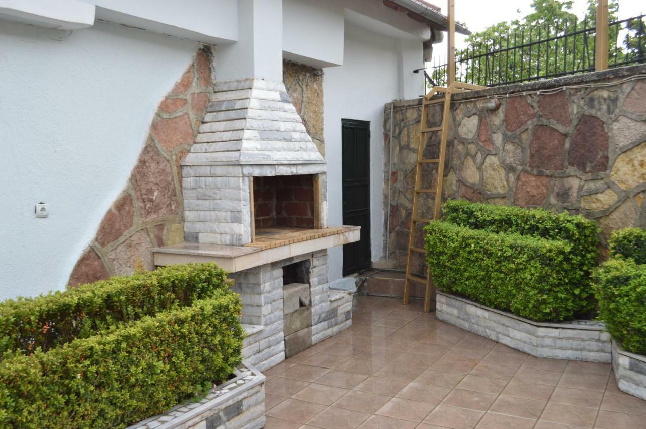 Villa Vila Ss Kekezi Gjirokastër Exterior foto
