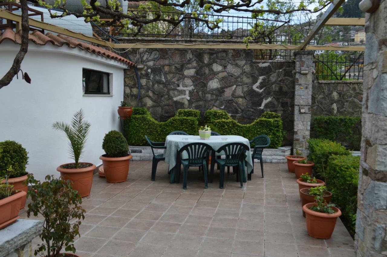 Villa Vila Ss Kekezi Gjirokastër Exterior foto