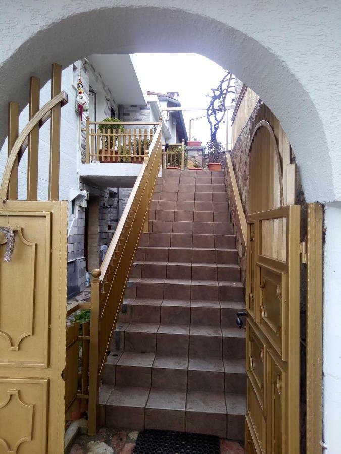 Villa Vila Ss Kekezi Gjirokastër Exterior foto